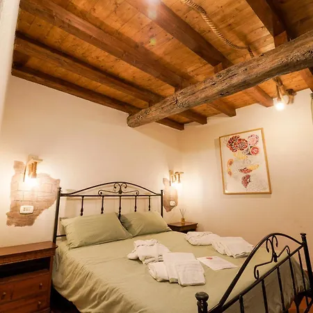 Romantic Nest *